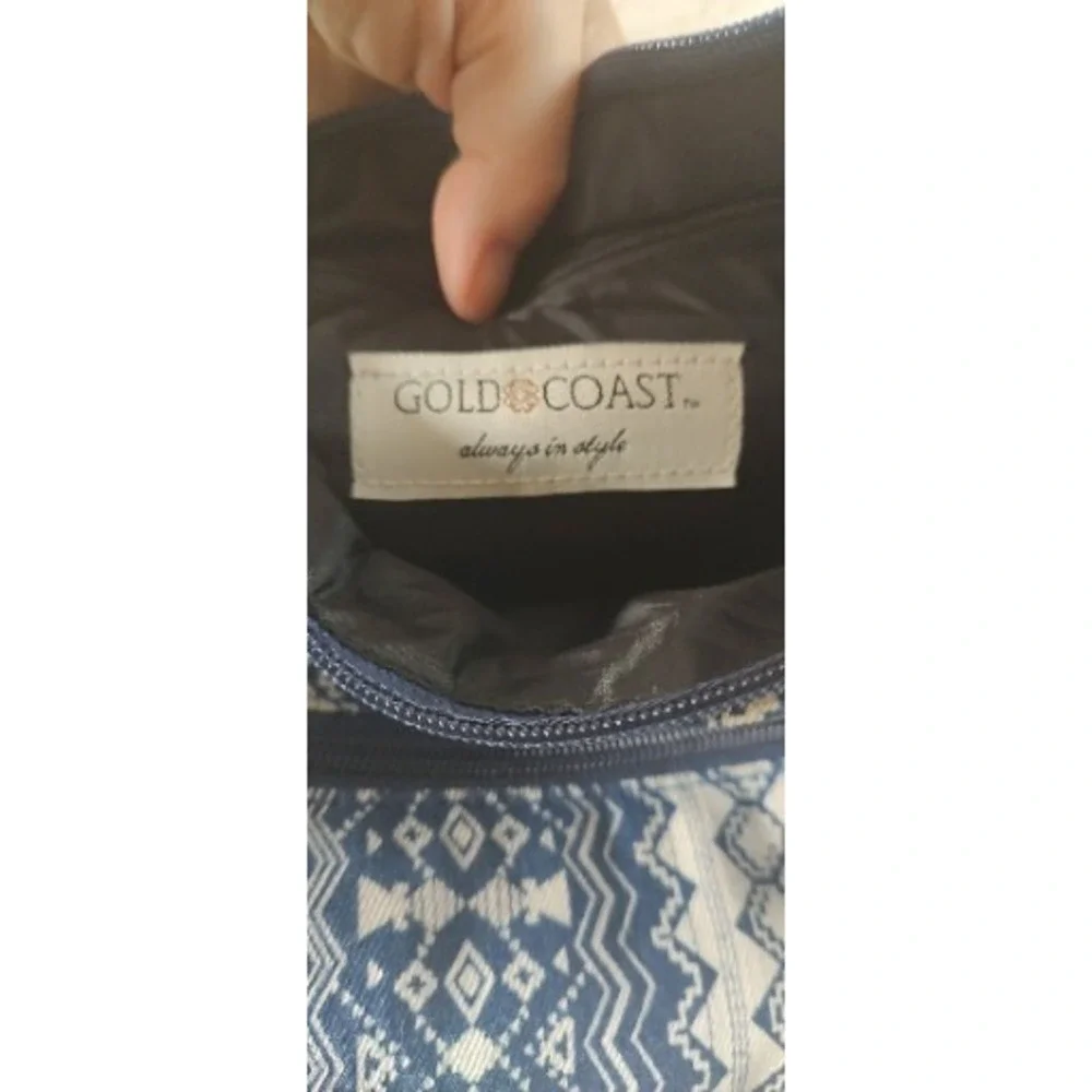Gold Coast Shoulder Hobo Bag Handbag - Navy Off White & Silver Accents A19